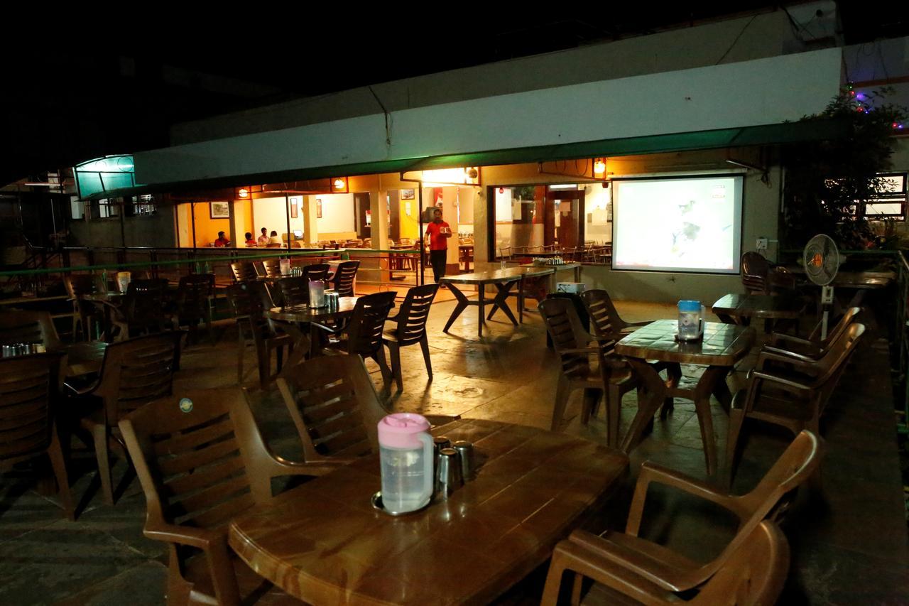 גאנפטיפול Abhishek Beach Resort And Spa מראה חיצוני תמונה