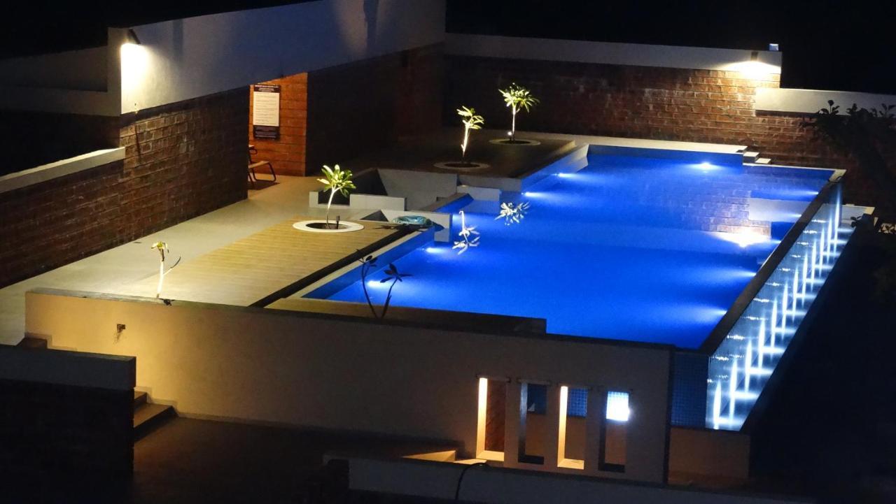 גאנפטיפול Abhishek Beach Resort And Spa מראה חיצוני תמונה