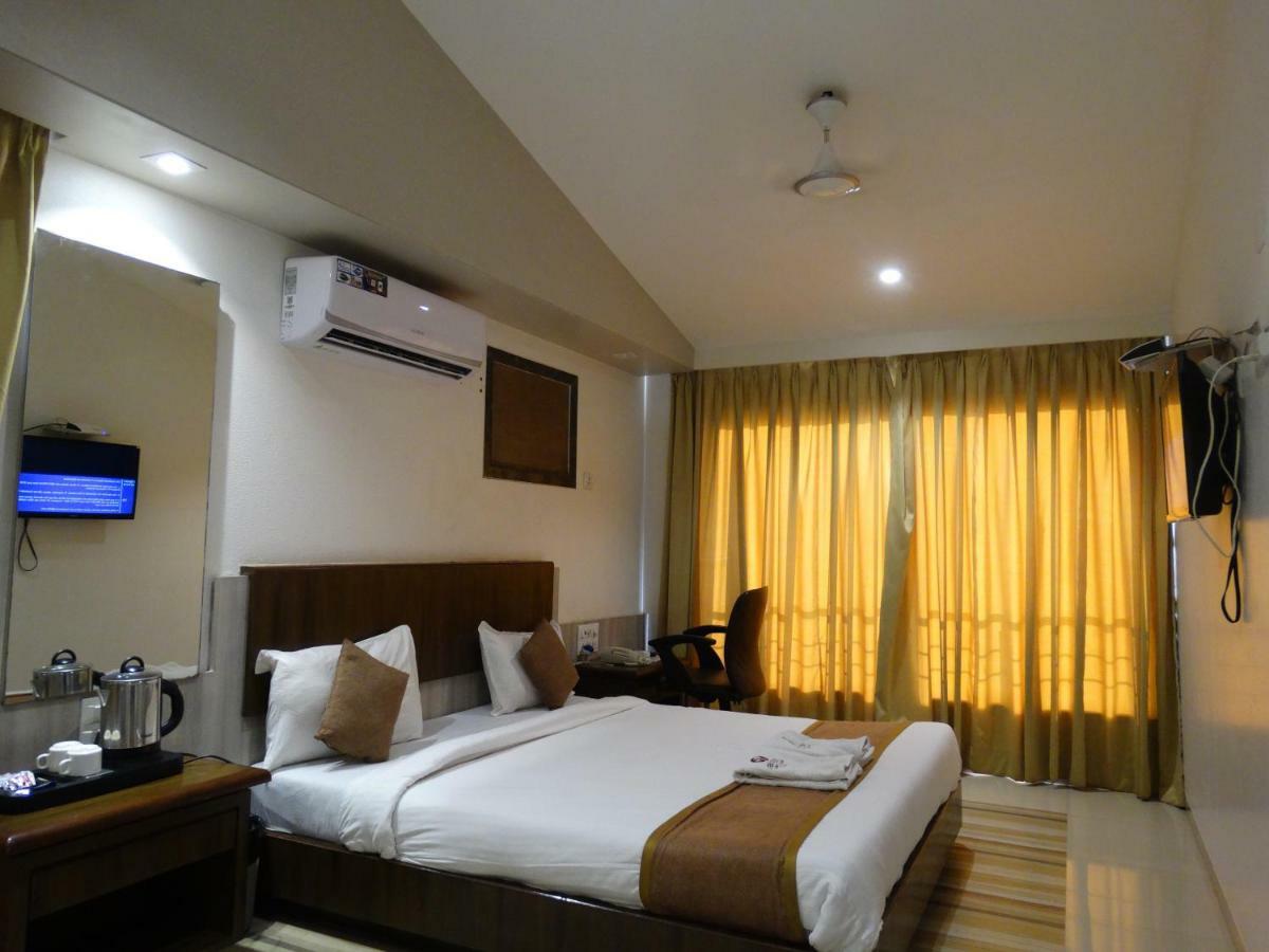 גאנפטיפול Abhishek Beach Resort And Spa מראה חיצוני תמונה